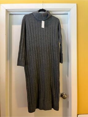LOFT Grey Ribbed Turtleneck Long Sleeve Midi Dress